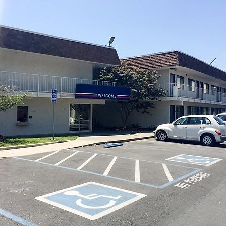 奥罗维尔6号汽车旅馆 外观 照片